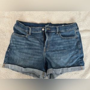 Old Navy Mid Rise shorts